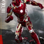 Hot Toys – Avengers Age of Ultron – Mark XLIII Collectible Figure_PR9