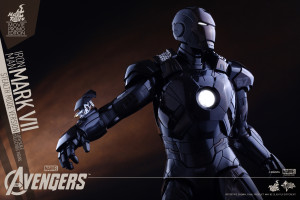 Hot Toys - Avengers - Mark VII (Stealth Mode Version) Collectible Figure_PR14