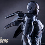 Hot Toys – Avengers – Mark VII (Stealth Mode Version) Collectible Figure_PR16