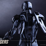 Hot Toys – Avengers – Mark VII (Stealth Mode Version) Collectible Figure_PR17