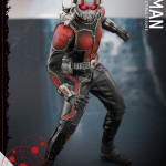 Hot Toys – Ant-Man – Ant-Man Collectible Figure_PR4