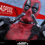 Hot Toys – Deadpool – Deadpool Collectible Figure_PR17