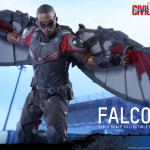 Hot Toys – Captain America Civil War – Falcon Collectible Figure_PR11