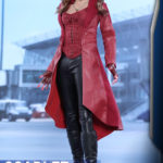 Hot Toys – Captain America Civil War – Scarlet Witch Collectible Figure PR_1