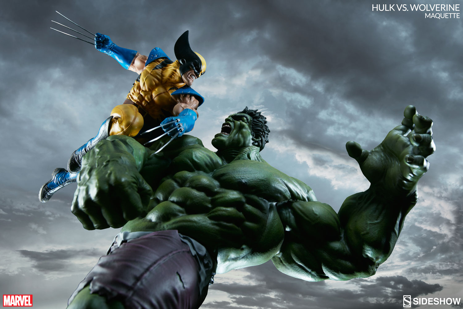 Incredible Hulk Venganza Media Gazette, Hulk Smash Sculpture Table Lamp