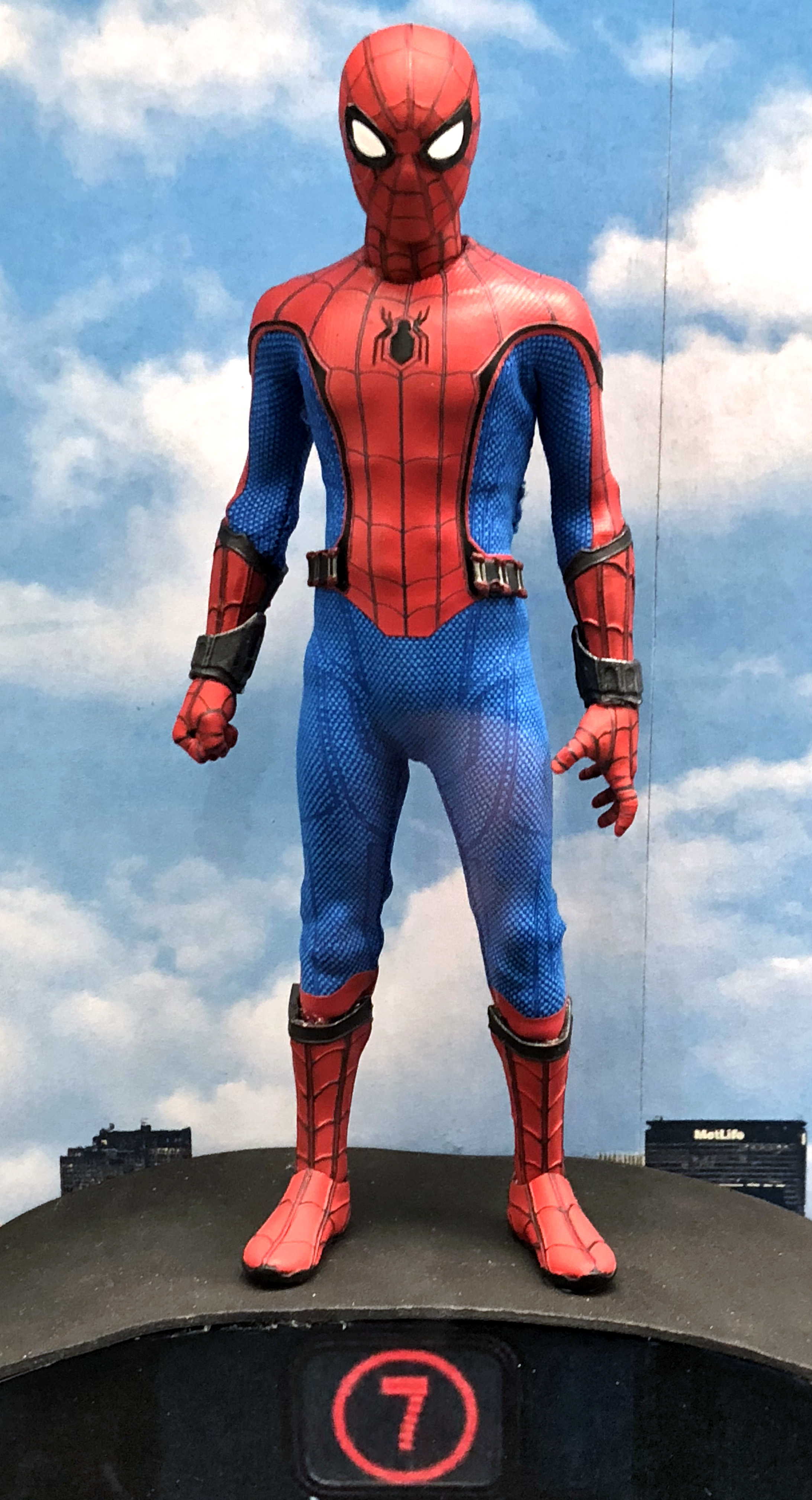 mezco spider man